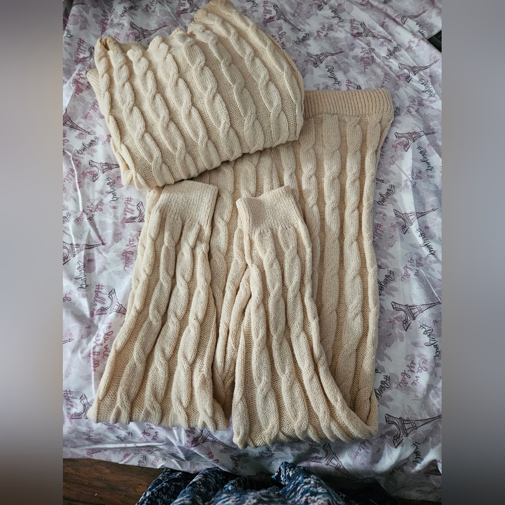 Sweater/Sweater pants set